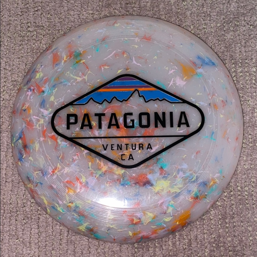 Patagonia Frisbee